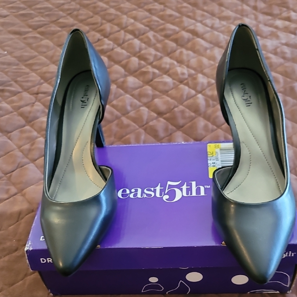 East 5th Classic Black Heels